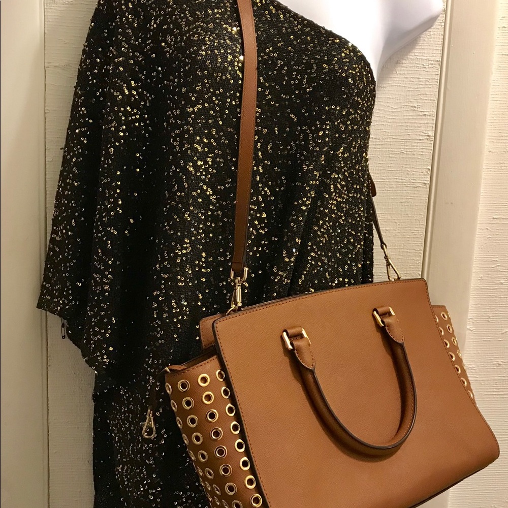 Stunning Michael Kors Bag.